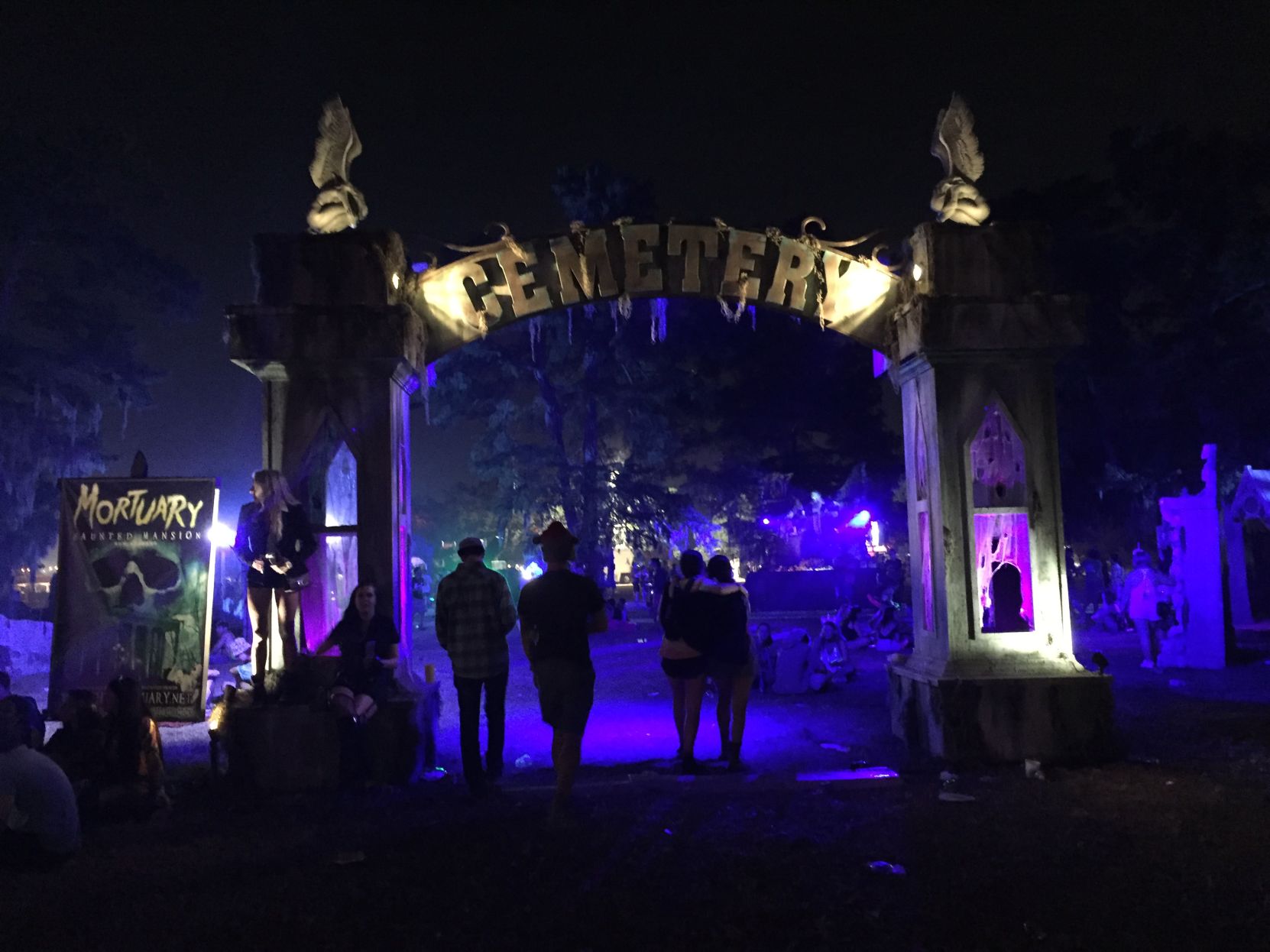 voodoo fest 2016 cemetery entrance